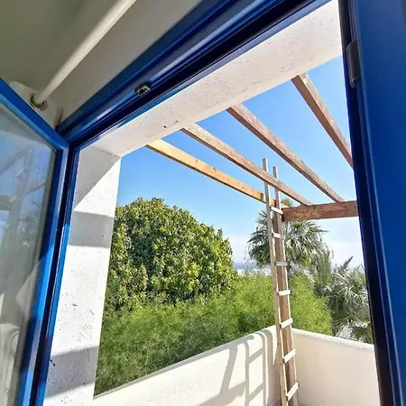 Sea View Apartament *